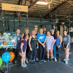 Meet your Posher, Leo